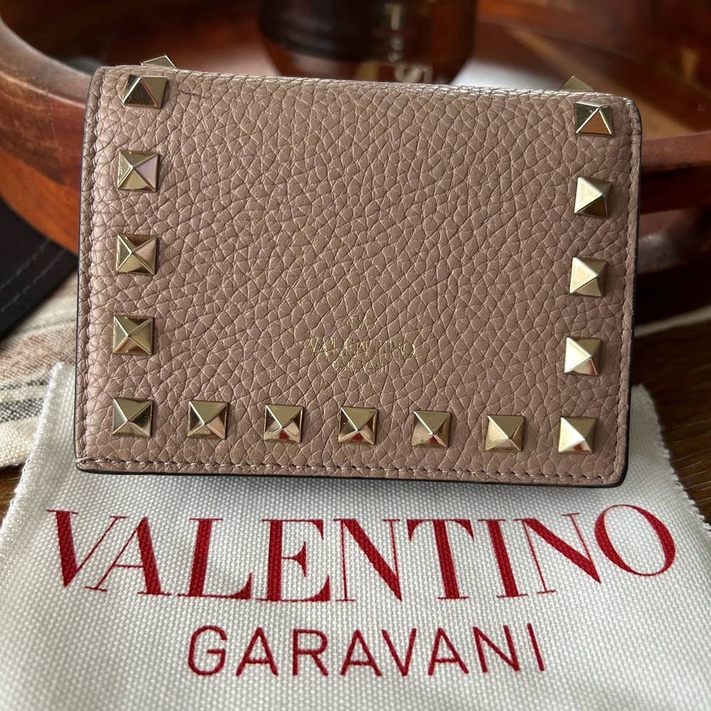 Valentino Garavani wallet